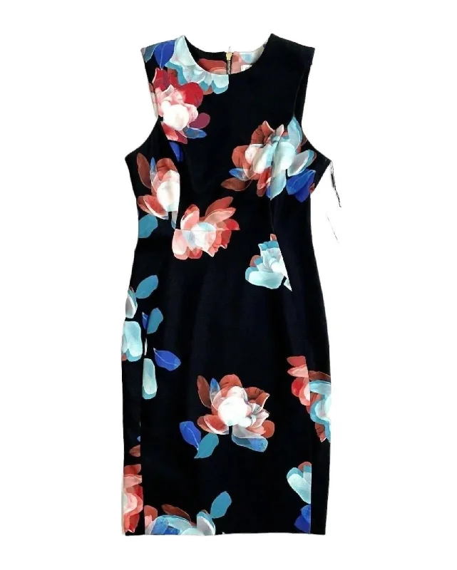 Ladies sleeveless dress earthy -Sleeveless Fitted Sheath Floral Print Dress In Black