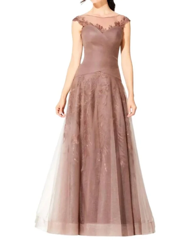 Ladies sleeveless dress comfortable -Sleeveless Tulle And Embroidered Lace A-Line Gown In Dark Mink