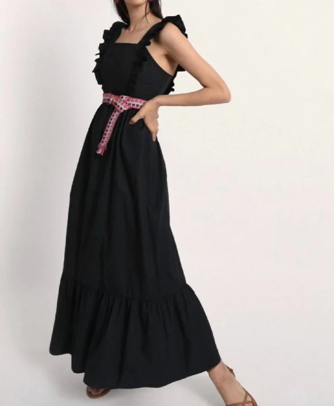 Ladies sleeveless dress effortless style -Ruffled Sleeveless Long Dress In Black